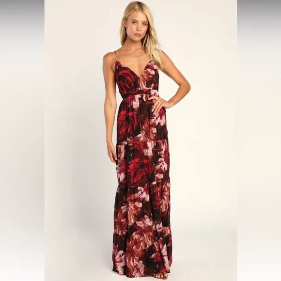Lulus Gorgeous Blooms Burgundy red black Floral Print Tiered Maxi Dress size l - Picture 4 of 6